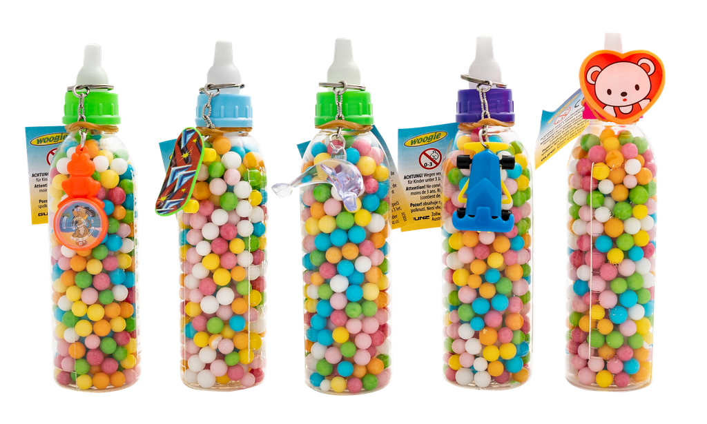 Babybottle with sugar pearls and toy 100g